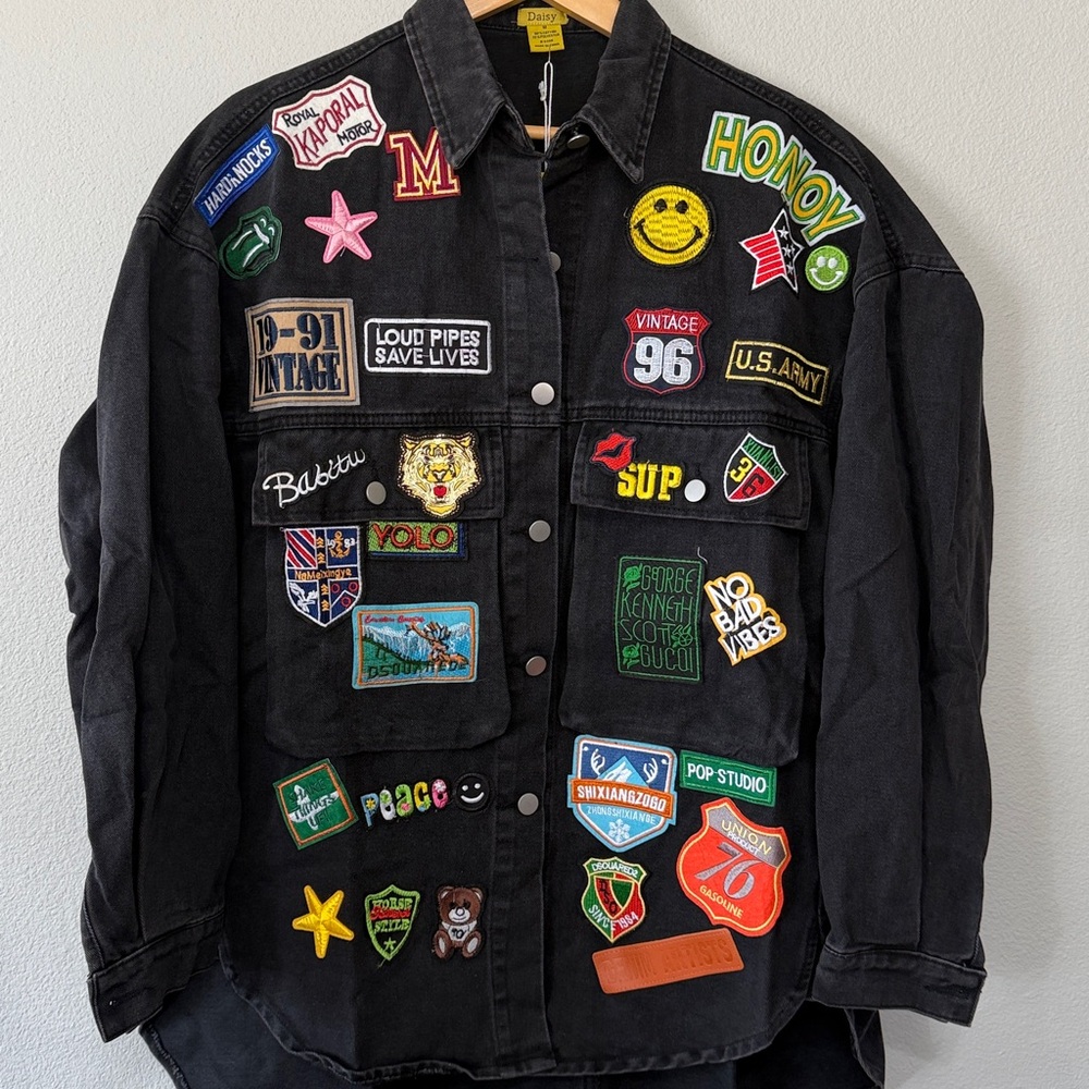 DAISY Black Denim Oversized Patch Jacket Shirt Maximalist Eclectic Streetwear - Picture 4 of 5